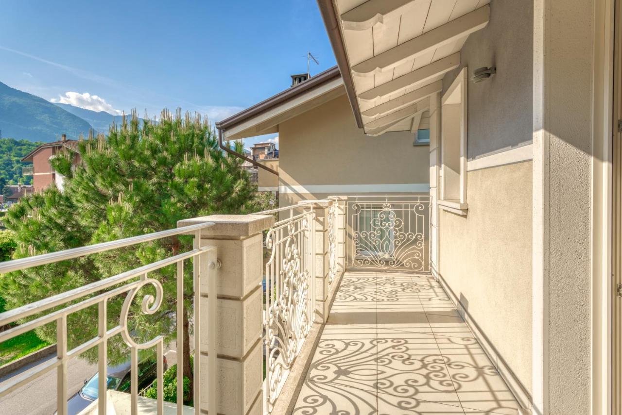 Villa Liberty Boario Terme Exteriér fotografie